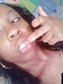 Ebony Amateur Black Butts